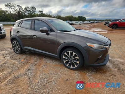 Czwarte zdjęcie samochodu z boku: 2019 MAZDA CX-3 VIN:JM1DKDC7XK1406540 - miniatura