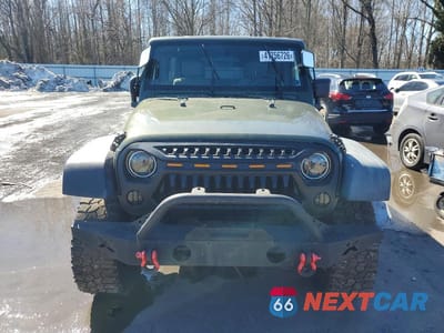 Piąte zdjęcie samochodu w środku: 2009 JEEP WRANGLER UNLIMITED X VIN:1J4GA39149L719055 - miniatura