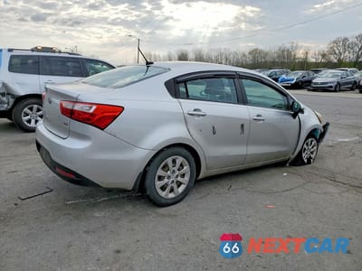 Trzecie zdjęcie samochodu z tyłu: 2013 KIA RIO LX VIN:KNADM4A31D6107077 - miniatura