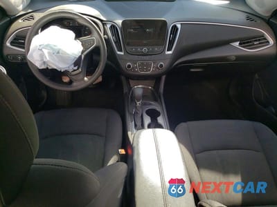 Zdjęcie 8 z 13 samochodu: 2024 CHEVROLET MALIBU LT VIN:1G1ZD5ST5RF139317 - miniatura