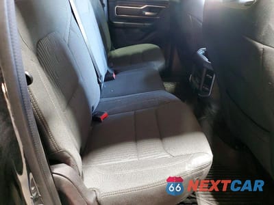 Zdjęcie 10 z 12 samochodu: 2023 RAM 1500 BIG HORN VIN:1C6SRFBT2PN508130 - miniatura