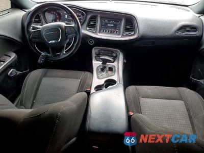 Zdjęcie 8 z 11 samochodu: 2022 DODGE CHALLENGER SXT VIN:2C3CDZAG4NH212067 - miniatura