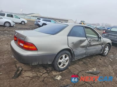 Trzecie zdjęcie samochodu z tyłu: 1998 LEXUS ES 300 BASE VIN:JT8BF28G8W0100021 - miniatura
