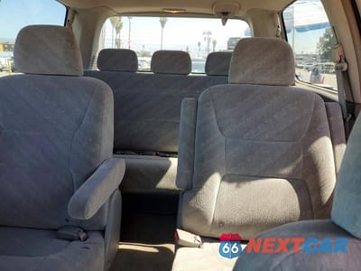 Zdjęcie 10 z 13 samochodu: 2004 HONDA ODYSSEY EX VIN:5FNRL18694B062016 - miniatura