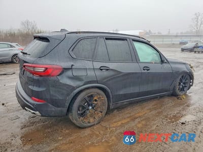 Trzecie zdjęcie samochodu z tyłu: 2021 BMW X5 XDRIVE40I VIN:5UXCR6C06M9G15432 - miniatura