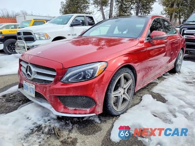 Drugie zdjęcie samochodu z przodu: 2016 MERCEDES-BENZ C 300 4MATIC VIN:55SWF4KB5GU121437 - miniatura