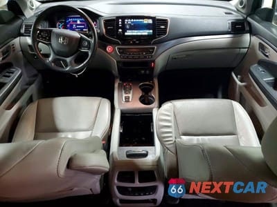 Zdjęcie 8 z 13 samochodu: 2021 HONDA PILOT EXL VIN:5FNYF6H5XMB066664 - miniatura