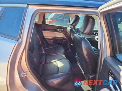 Zdjęcie 11 z 14 samochodu: 2022 JEEP COMPASS LIMITED VIN:3C4NJDCB7NT226389 - miniatura
