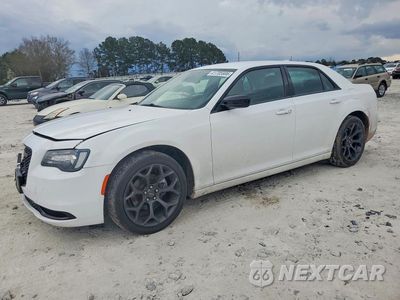 2019 CHRYSLER 300 TOURING 2C3CCAAGXKH755522 - główne zdjęcie licytacji z USA - miniatura
