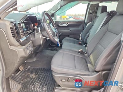 Zdjęcie 7 z 12 samochodu: 2022 CHEVROLET SILVERADO K1500 LT VIN:1GCPDDEK5NZ542220 - miniatura