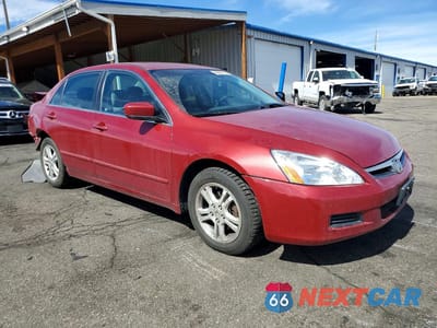 Czwarte zdjęcie samochodu z boku: 2007 HONDA ACCORD SE VIN:1HGCM563X7A194588 - miniatura