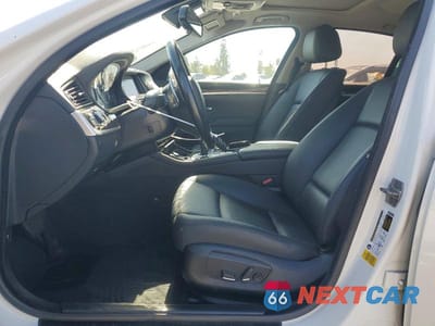 Zdjęcie 7 z 12 samochodu: 2016 BMW 528 I VIN:WBA5A5C59GG353889 - miniatura