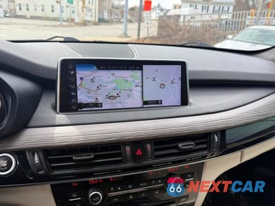 Zdjęcie 8 z 11 samochodu: 2017 BMW X5 SDRIVE35I VIN:5UXKR2C5XH0U18030 - miniatura