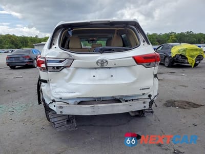 Zdjęcie 6 z 13 samochodu: 2017 TOYOTA HIGHLANDER LIMITED VIN:5TDYZRFH3HS232076 - miniatura