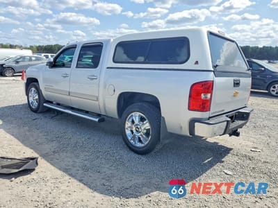 Drugie zdjęcie samochodu z przodu: 2013 CHEVROLET SILVERADO C1500 LTZ VIN:3GCPCTE08DG135213 - miniatura