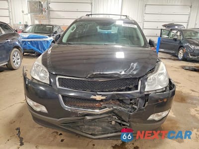 Piąte zdjęcie samochodu w środku: 2011 CHEVROLET TRAVERSE LT VIN:1GNKVGEDXBJ405902 - miniatura