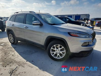 Czwarte zdjęcie samochodu z boku: 2015 JEEP CHEROKEE LATITUDE VIN:1C4PJLCB3FW517938 - miniatura