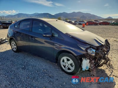 Czwarte zdjęcie samochodu z boku: 2010 TOYOTA PRIUS II VIN:JTDKN3DUXA0192635 - miniatura