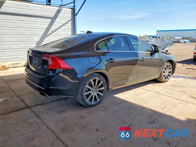 Trzecie zdjęcie samochodu z tyłu: 2017 VOLVO S60 PREMIER VIN:LYV402HK9HB137696 - miniatura