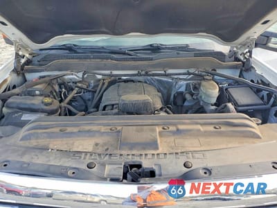 Zdjęcie 11 z 12 samochodu: 2018 CHEVROLET SILVERADO K2500 HEAVY DUTY VIN:1GC1KUEG2JF129657 - miniatura
