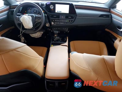 Zdjęcie 8 z 12 samochodu: 2025 LEXUS ES 300H BASE VIN:58ADA1C13SU071203 - miniatura