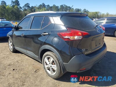 Drugie zdjęcie samochodu z przodu: 2019 NISSAN KICKS S VIN:3N1CP5CU2KL541032 - miniatura