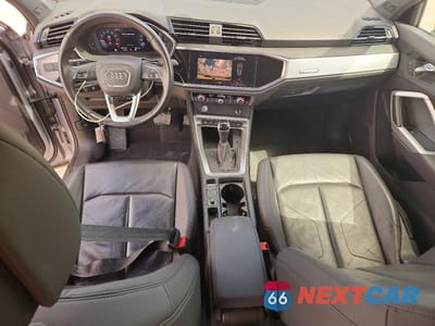 Zdjęcie 8 z 14 samochodu: 2020 AUDI Q3 PREMIUM VIN:WA1AECF37L1073562 - miniatura