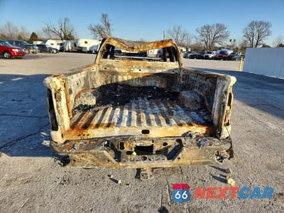 Zdjęcie 6 z 12 samochodu: 2024 CHEVROLET SILVERADO K2500 CUSTOM VIN:2GC4YME74R1198641 - miniatura