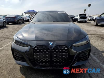 Piąte zdjęcie samochodu w środku: 2021 BMW M440I VIN:WBA83AP0XRCP33171 - miniatura