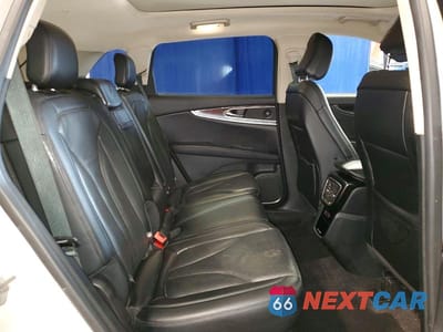 Zdjęcie 11 z 12 samochodu: 2023 LINCOLN NAUTILUS RESERVE VIN:2LMPJ8KP6PBL06830 - miniatura