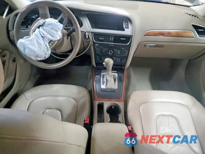 Zdjęcie 8 z 12 samochodu: 2012 AUDI A4 PREMIUM VIN:WAUAFAFL3CN012402 - miniatura