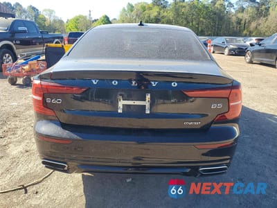 Zdjęcie 6 z 12 samochodu: 2022 VOLVO S60 B5 MOMENTUM VIN:7JRL12FZ5NG154358 - miniatura