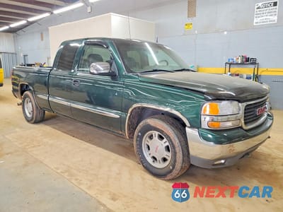 Czwarte zdjęcie samochodu z boku: 2001 GMC NEW SIERRA C1500 VIN:2GTEC19T611240319 - miniatura