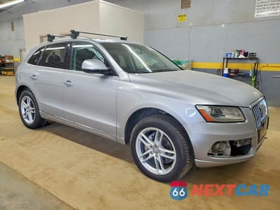 Czwarte zdjęcie samochodu z boku: 2017 AUDI Q5 PREMIUM PLUS VIN:WA1L2AFP1HA032179 - miniatura