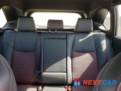 Zdjęcie 10 z 13 samochodu: 2025 TOYOTA RAV4 PLUG-IN HYBRID XSE VIN:JTMEB3FV6SD255154 - miniatura