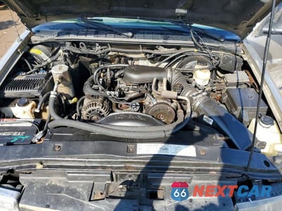 Zdjęcie 11 z 11 samochodu: 2000 CHEVROLET S TRUCK S10 VIN:1GCDT14W8Y8205690 - miniatura