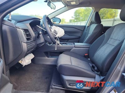 Zdjęcie 7 z 13 samochodu: 2025 NISSAN ROGUE SV VIN:5N1BT3BA4SC670834 - miniatura
