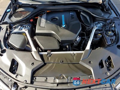 Zdjęcie 11 z 13 samochodu: 2018 BMW 530E VIN:WBAJA9C56JB249533 - miniatura