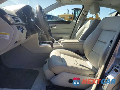 Zdjęcie 7 z 12 samochodu: 2014 MERCEDES-BENZ E 250 BLUETEC VIN:WDDHF9HBXEA906983 - miniatura