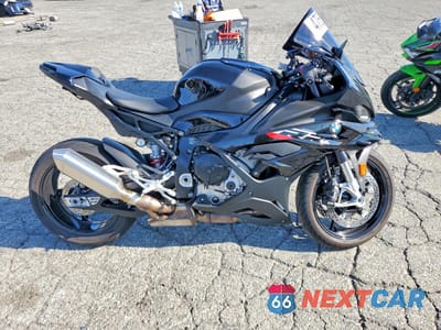 2023 BMW S 1000 RR WB10E6300P6H63871 - główne zdjęcie licytacji z USA - miniatura
