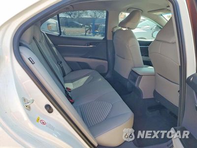 Zdjęcie 10 z 12 samochodu: 2018 TOYOTA CAMRY SE VIN:4T1B11HK1JU577191 - miniatura