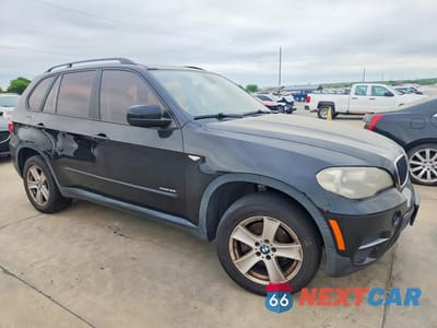 Czwarte zdjęcie samochodu z boku: 2012 BMW X5 XDRIVE35I VIN:5UXZV4C53CL752803 - miniatura