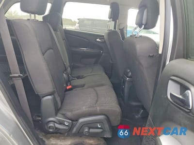 Zdjęcie 10 z 12 samochodu: 2017 DODGE JOURNEY SE VIN:3C4PDCAB2HT599888 - miniatura