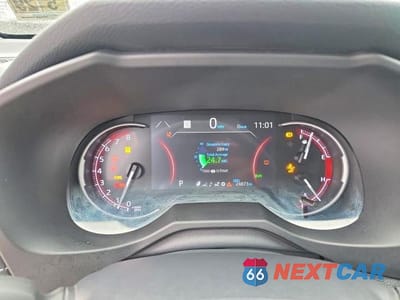 Zdjęcie 8 z 15 samochodu: 2024 TOYOTA RAV4 XLE VIN:2T3P1RFV7RC450497 - miniatura