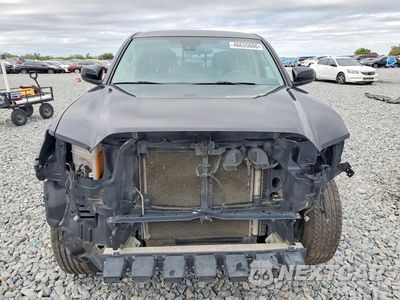 Piąte zdjęcie samochodu w środku: 2023 TOYOTA TACOMA SR V6 VIN:3TMCZ5AN5PM639055 - miniatura