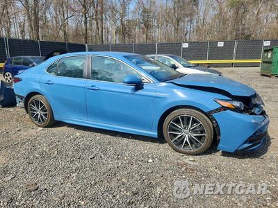 Czwarte zdjęcie samochodu z boku: 2024 TOYOTA CAMRY SE VIN:4T1G11AK8RU211787 - miniatura