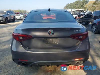 Zdjęcie 6 z 11 samochodu: 2019 ALFA ROMEO GIULIA TI VIN:ZARFAMBN9K7605819 - miniatura