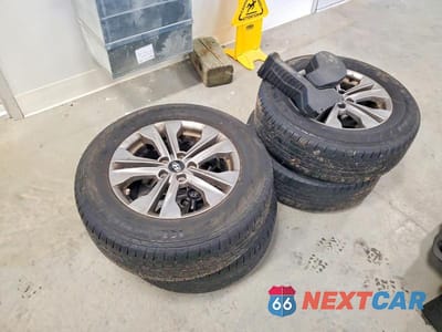 Zdjęcie 13 z 13 samochodu: 2016 HYUNDAI SANTA FE SPORT 2.4L VIN:5XYZT3LB2GG310524 - miniatura