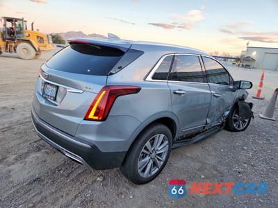 Trzecie zdjęcie samochodu z tyłu: 2024 CADILLAC XT5 PREMIUM LUXURY VIN:1GYKNDRS3RZ722913 - miniatura