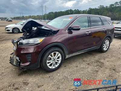 2019 KIA SORENTO LX 5XYPG4A30KG558311 - główne zdjęcie licytacji z USA - miniatura